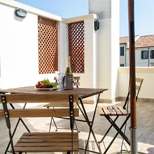Attic Appartamento Padova